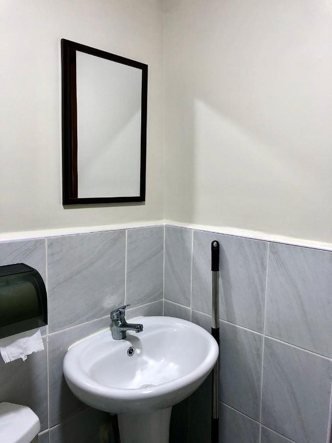 Condo W/ Balcony Near Mactan International Airport Lapu-Lapu City Eksteriør bilde